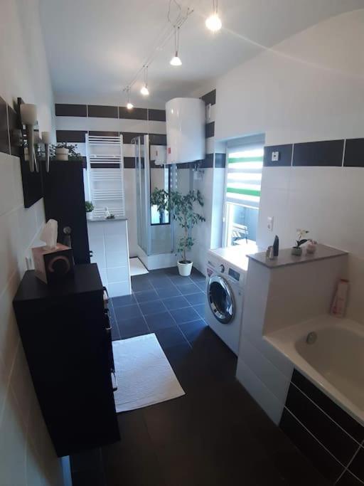 Bello Apartamento Graben-Neudorf Экстерьер фото